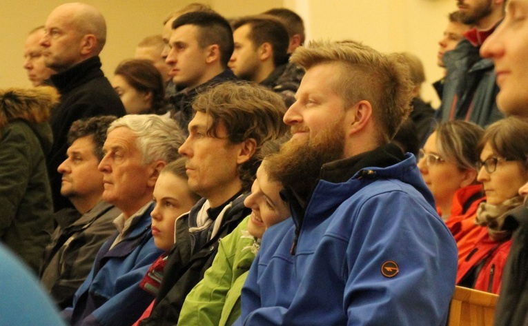 Wszystkie pokolenia spotkały się na Mszy św. poprzedzającej EDK Bielsko-Biała Beskidy.