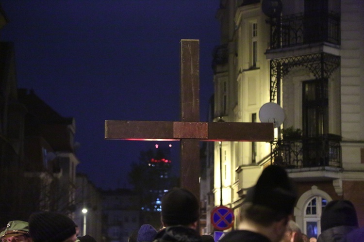 Droga Krzyżowa ulicami Katowic