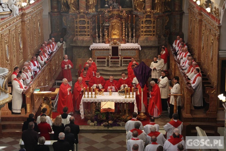 Sesja robocza I Synod Diecezji Zielonogórsko-Gorzowskiej - cz. I