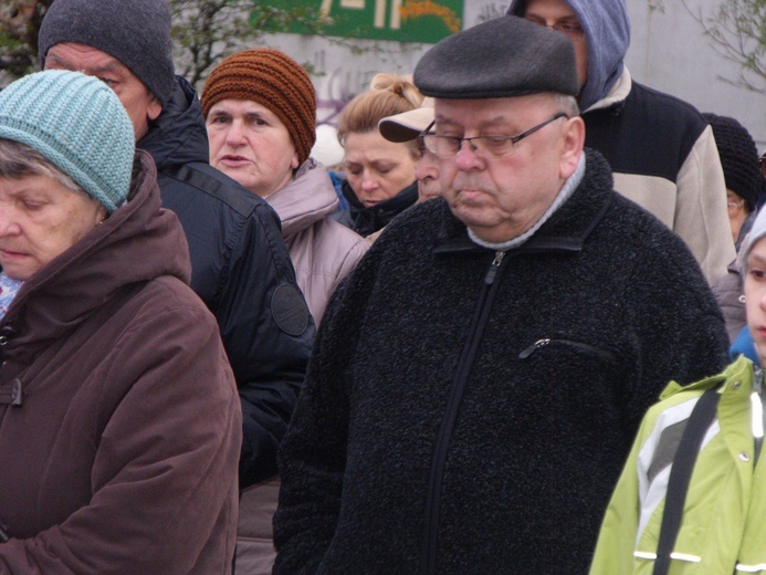 Droga Krzyżowa na Zgorzelisku cz. 2