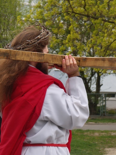 Droga Krzyżowa na Zgorzelisku cz. 2