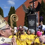 Odsłonięto pomnik wdzięczności za chrzest Polski i odzyskanie niepodległości