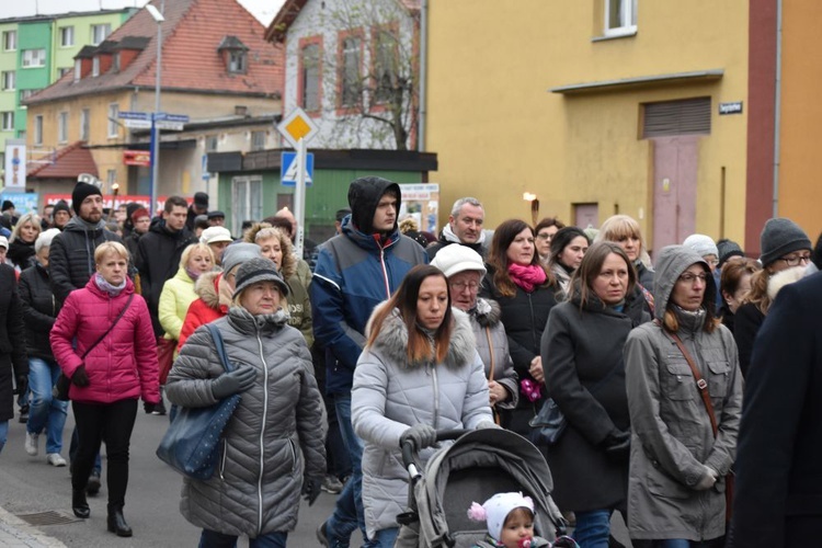 Droga Krzyżowa ulicami miast - Świebodzice