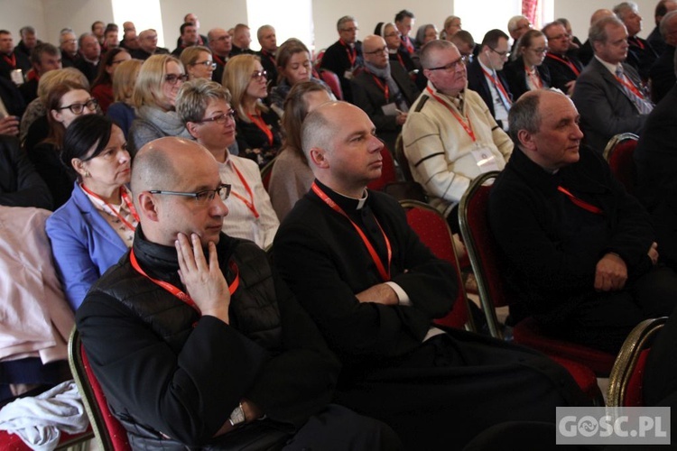 Sesja robocza I Synod Diecezji Zielonogórsko-Gorzowskiej - cz. II