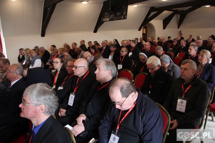 Sesja robocza I Synod Diecezji Zielonogórsko-Gorzowskiej - cz. II