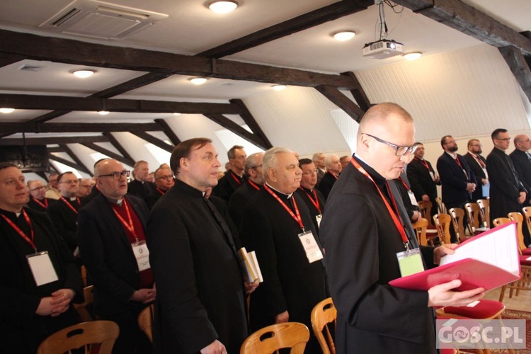 Sesja robocza I Synod Diecezji Zielonogórsko-Gorzowskiej - cz. II