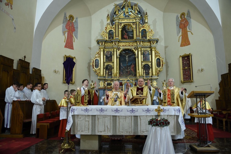 Patronka w trudnych sprawach w Zalasowej