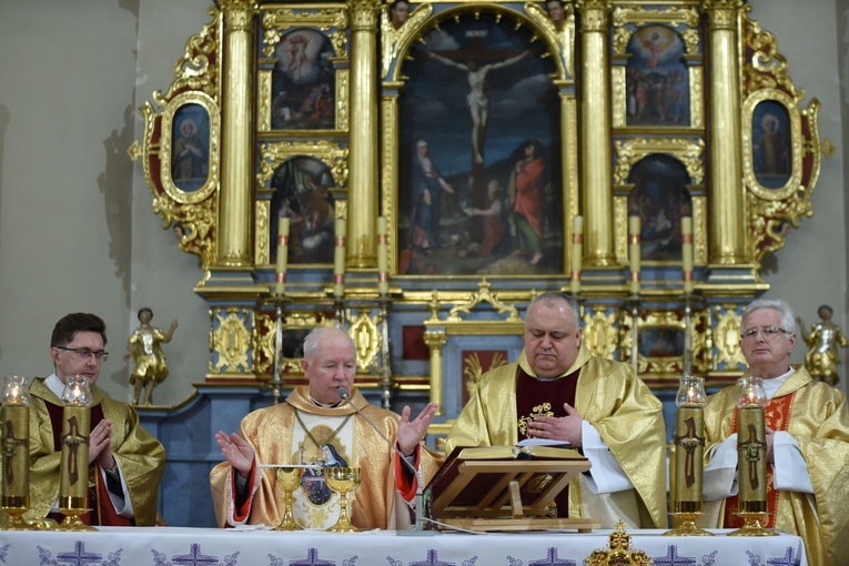 Patronka w trudnych sprawach w Zalasowej