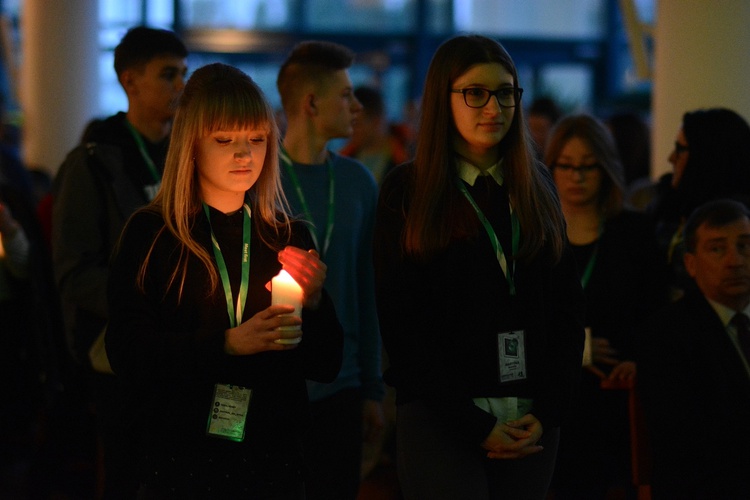 Opole. Wieczorne nabożeństwo na Ławce PNP