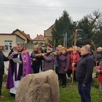 ​Droga Krzyżowana ulicach parafii pw. NMP Różańcowej w Kiełczowie