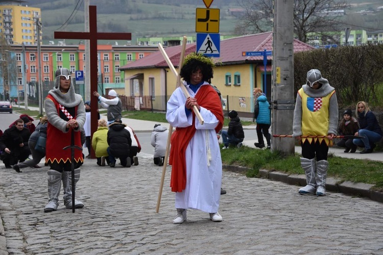 Droga Krzyżowa ulicami miast - Nowa Ruda-Słupiec