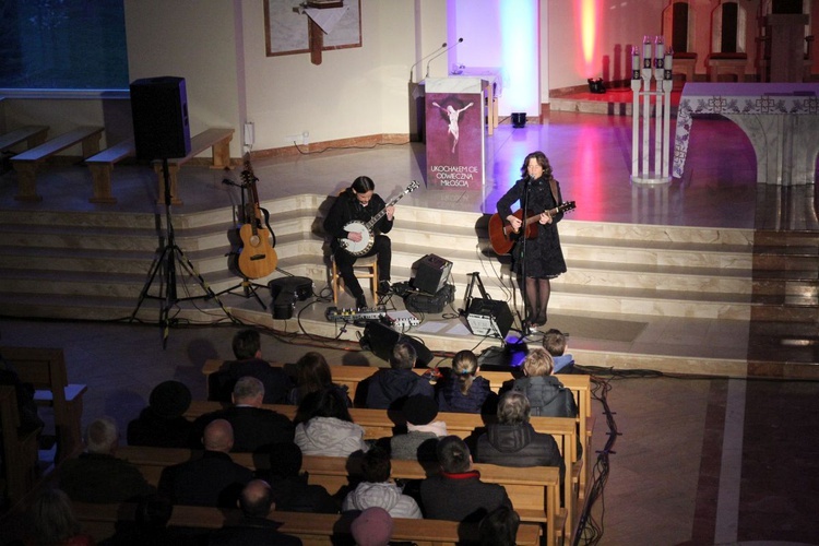 Koncert Antoniny Krzysztoń u bielskich pallotynów