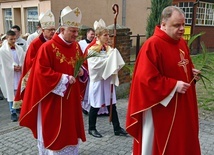 Bp Zadarko: Śmiech, ironia, szyderstwo, kpina, epitet, stały się dziś środkami komunikowania w tłumie