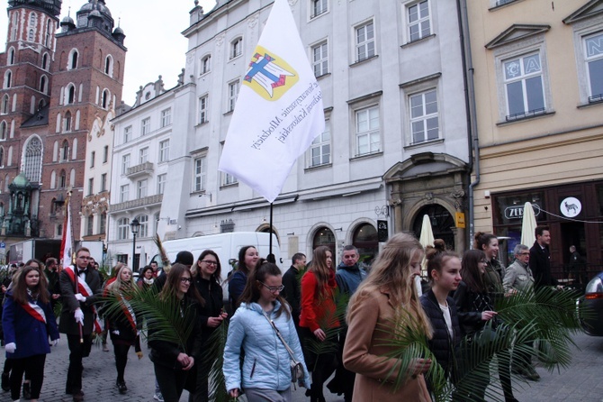 Niedziela Palmowa z udziałem młodzieży w Krakowie 2019