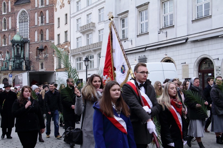 Niedziela Palmowa z udziałem młodzieży w Krakowie 2019