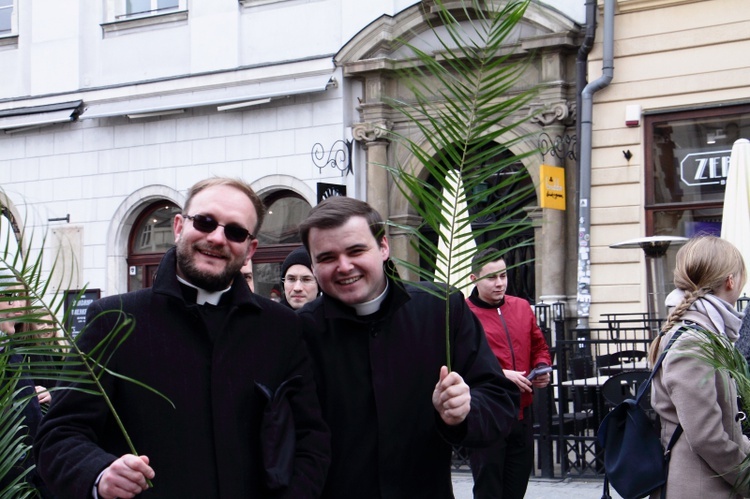 Niedziela Palmowa z udziałem młodzieży w Krakowie 2019