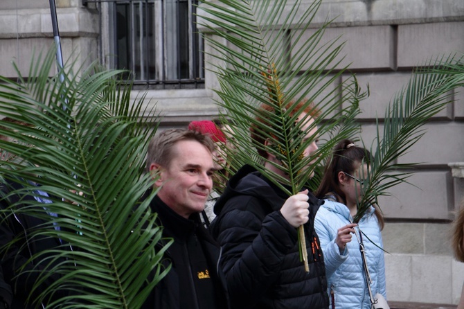 Niedziela Palmowa z udziałem młodzieży w Krakowie 2019