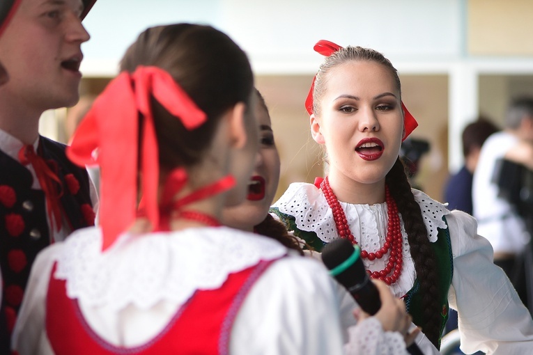 XIV Otwarta Sztafeta Pływacka ku Czci Jana Pawła II