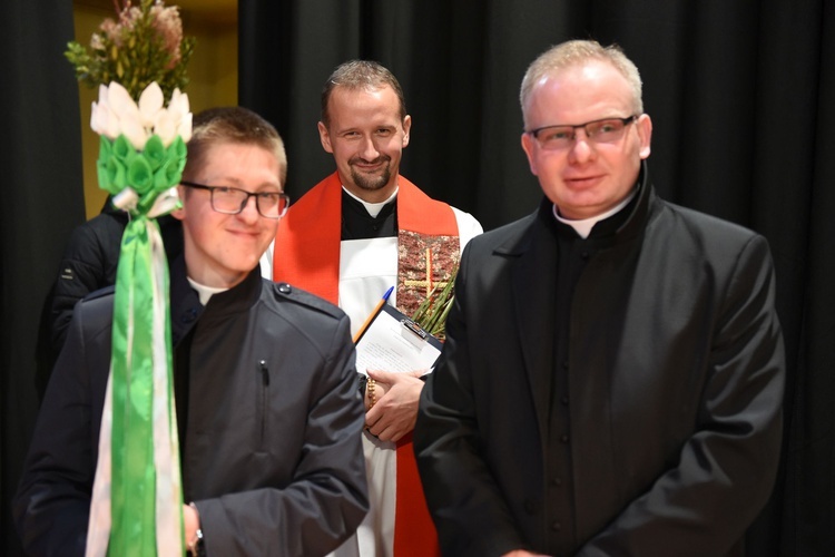 Tarnów. Niedziela Palmowa młodych. Zawiązanie wspólnoty