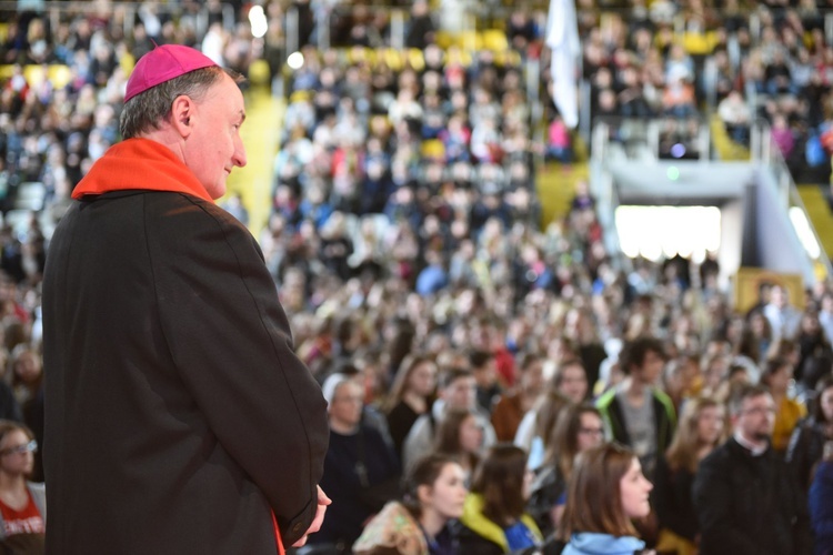 Tarnów. Niedziela Palmowa młodych. Zawiązanie wspólnoty