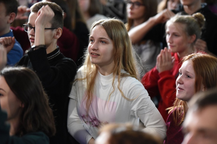 Tarnów. Niedziela Palmowa młodych. Zawiązanie wspólnoty