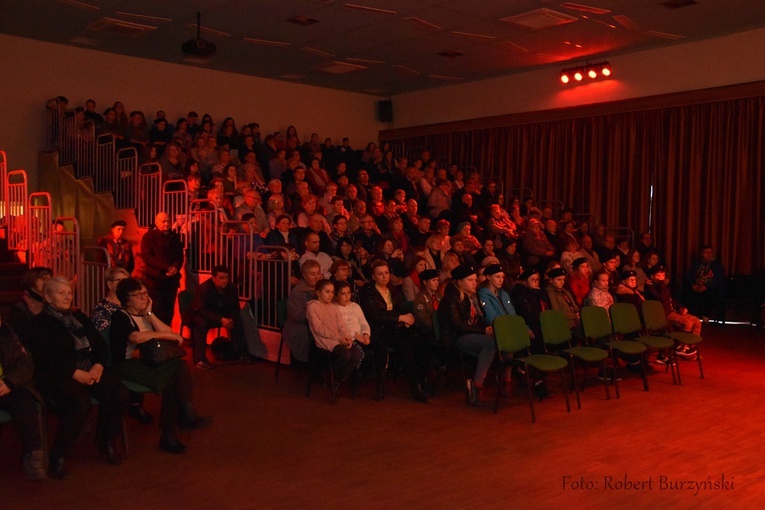Spektakl i Droga Krzyżowa w Witnicy
