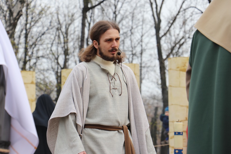 Rozpoczęły się obchody Chwalebnego Misterium Męki Pańskiej
