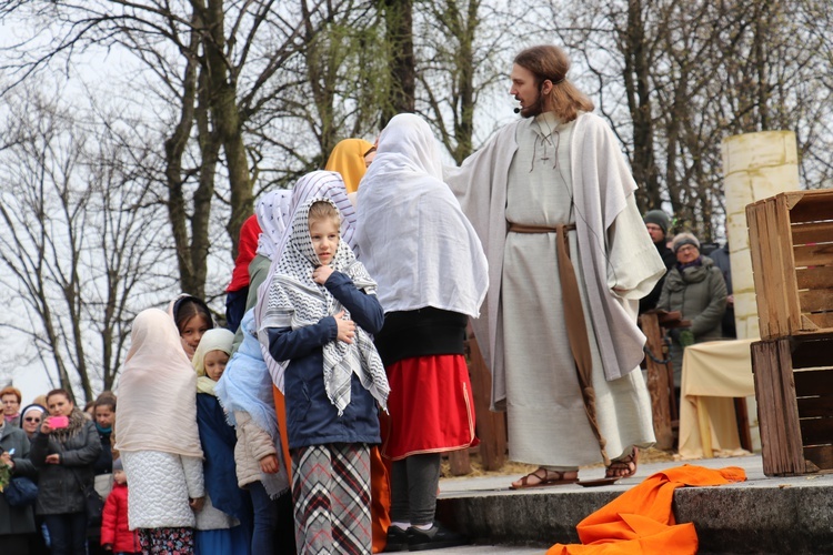 Rozpoczęły się obchody Chwalebnego Misterium Męki Pańskiej