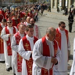 Niedziela Palmowa młodych w Bielsku-Białej 2019 - procesja do katedry