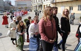 Niedziela Palmowa młodych w Bielsku-Białej 2019 - procesja do katedry
