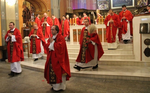 Niedziela Palmowa młodych w Bielsku-Białej 2019 - Msza Święta