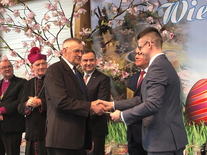 XV Tradycje Stołu Wielkanocnego