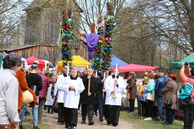 Niedziela Palmowa w radomskim skansenie