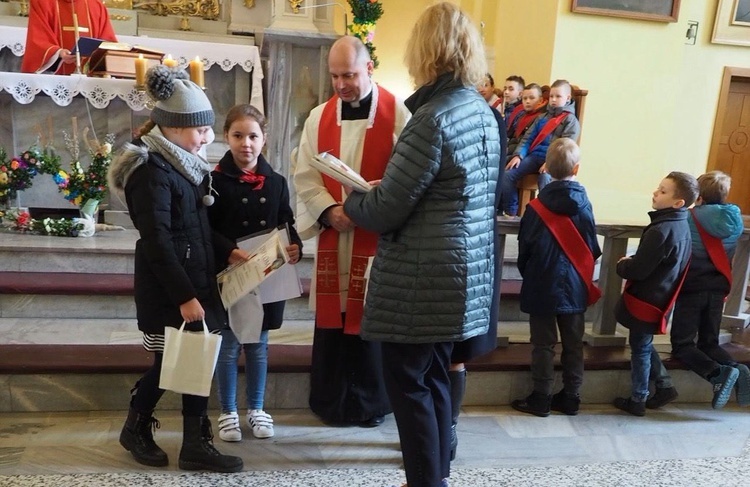 Palmy wielkanocne w parafii pw. św. Mikołaja w Głogowie