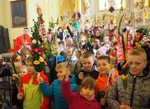 Palmy wielkanocne w parafii pw. św. Mikołaja w Głogowie
