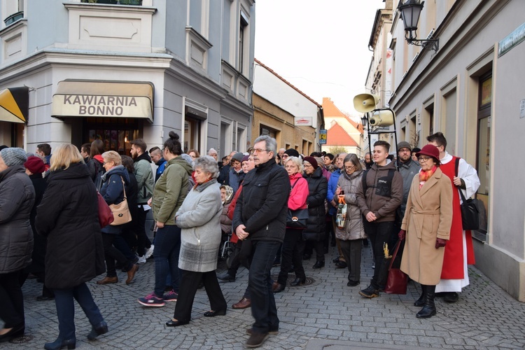 Droga Krzyżowa na ulicach Zielonej Góry