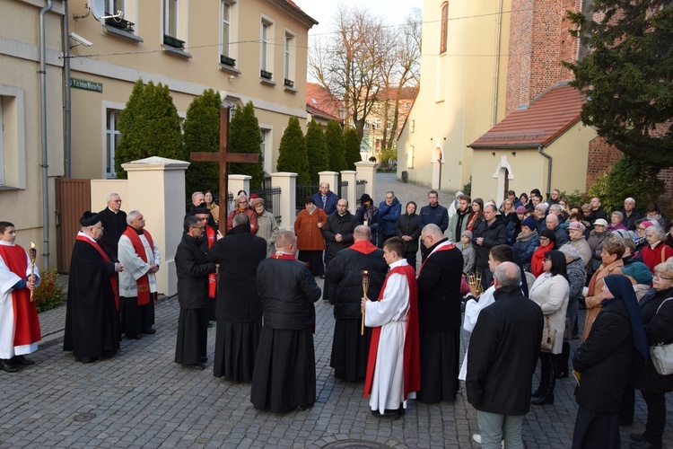 Droga Krzyżowa na ulicach Zielonej Góry