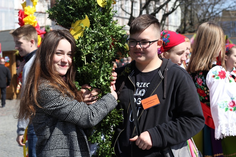 Niedziela Palmowa w Łowiczu - cz.2 