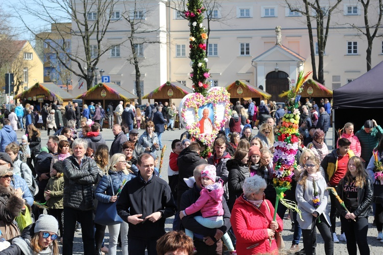 Niedziela Palmowa w Łowiczu - cz.2 