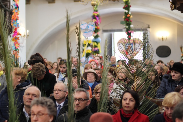 Niedziela Palmowa w Łowiczu - cz.2 