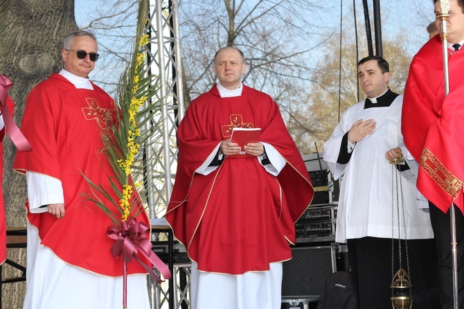 Niedziela Palmowa w Łowiczu - cz.2 