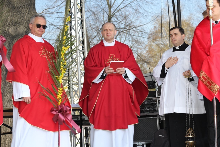 Niedziela Palmowa w Łowiczu - cz.2 