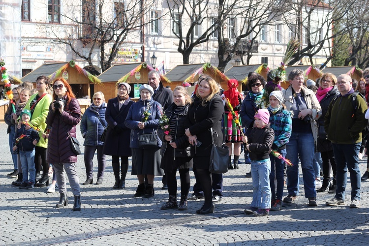 Niedziela Palmowa w Łowiczu - cz.2 