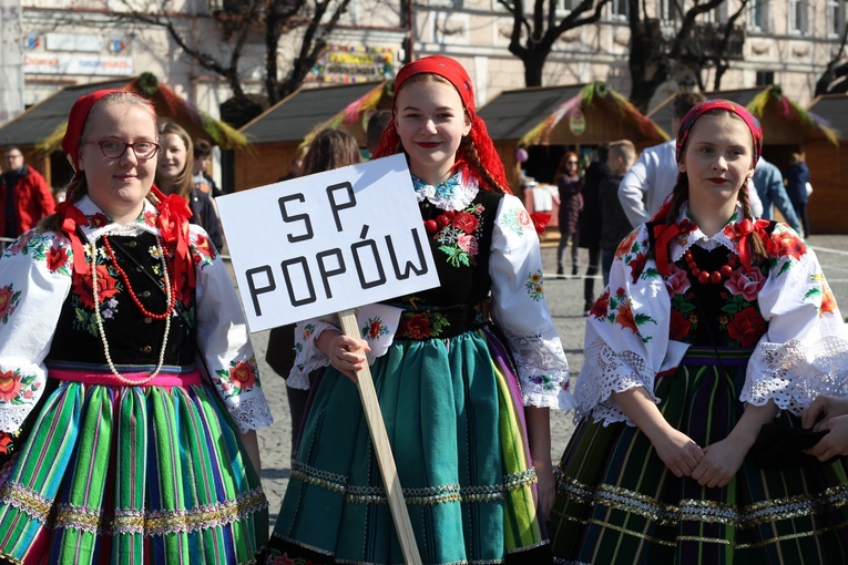 Niedziela Palmowa w Łowiczu - cz.2 