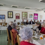 Śniadanie w Domu Dziennego Pobytu