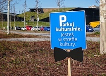 Parkowanie w Katowicach: gdzie zostawić auto w Strefie Kultury?