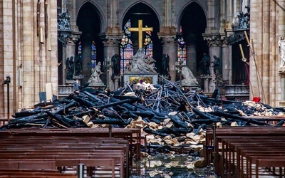 Arcybiskup Wilna: Pożar Notre Dame przypomina Europie o chrześcijańskich korzeniach