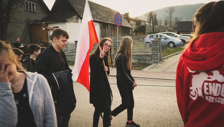 Okręgowa Droga Krzyżowa w Jurkowie