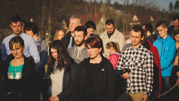 Okręgowa Droga Krzyżowa w Jurkowie