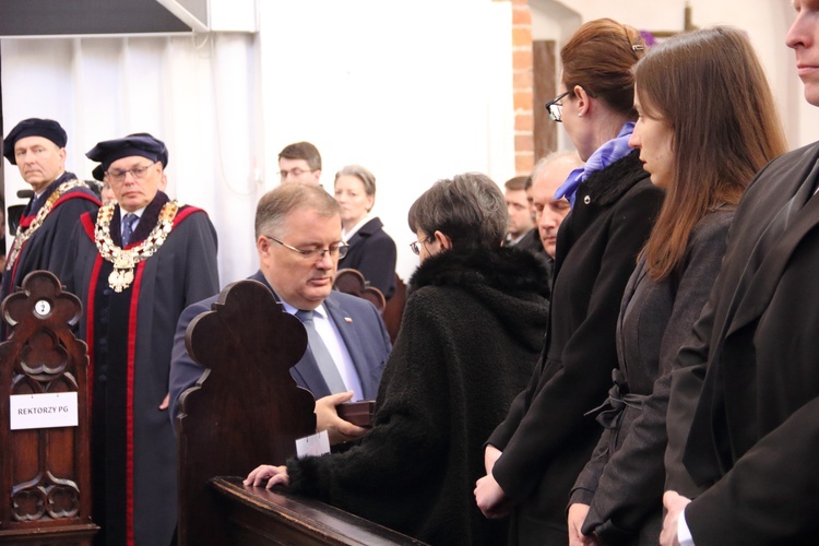 Msza św. pogrzebowa prof. Jacka Namieśnika